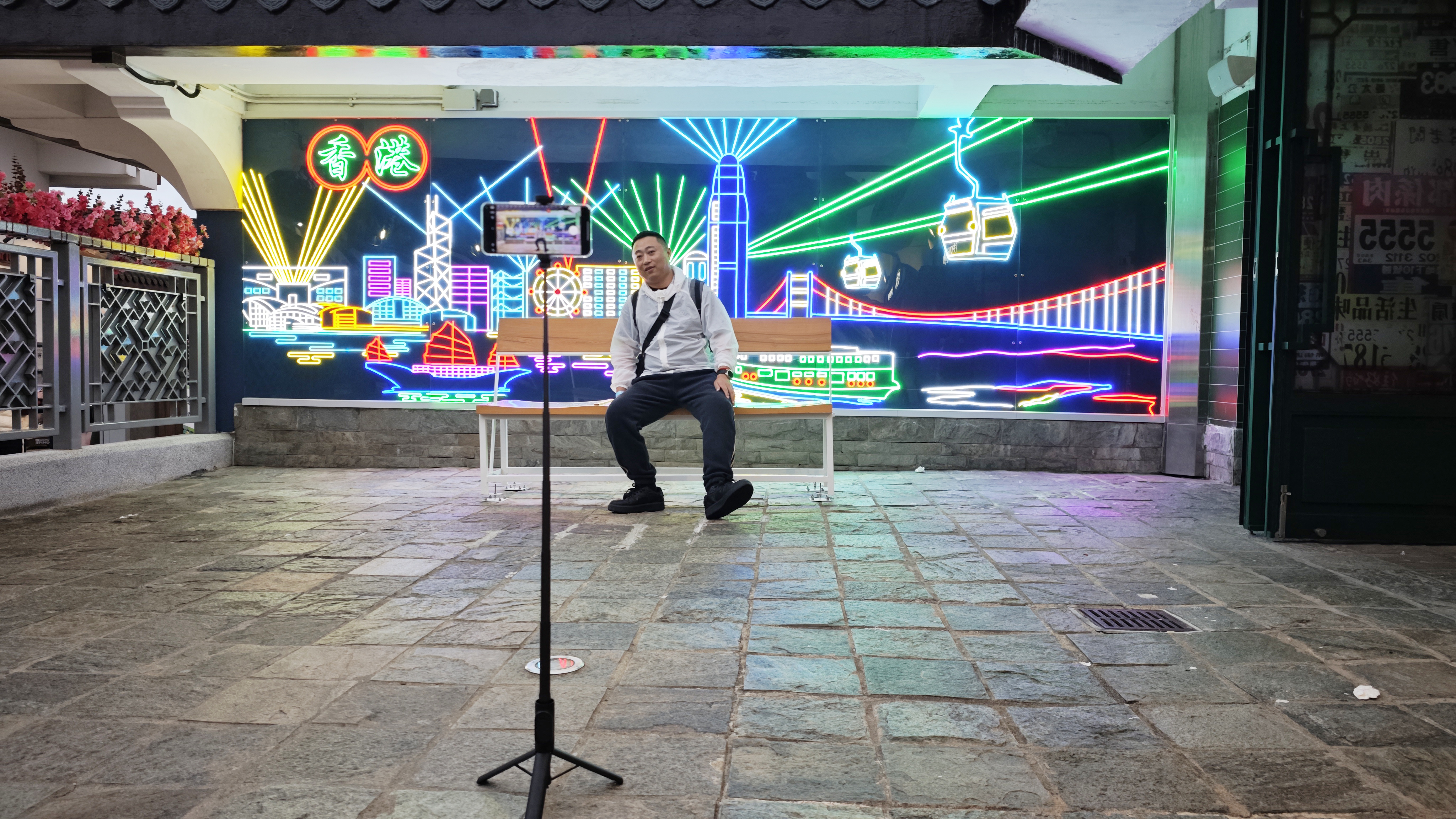 带着小米变焦支架自拍杆2,25年首次出游香港澳门