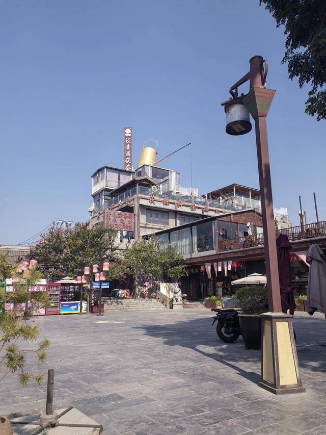 快乐旅游见证民族乳业发展