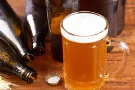 夏天喝啤酒别踩坑！这6款精酿让你告别工业啤酒，口口都是麦芽香图片