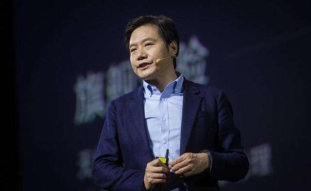 仅用一招就让自己口碑逆袭，这一次，把王腾送上热搜的不是雷军