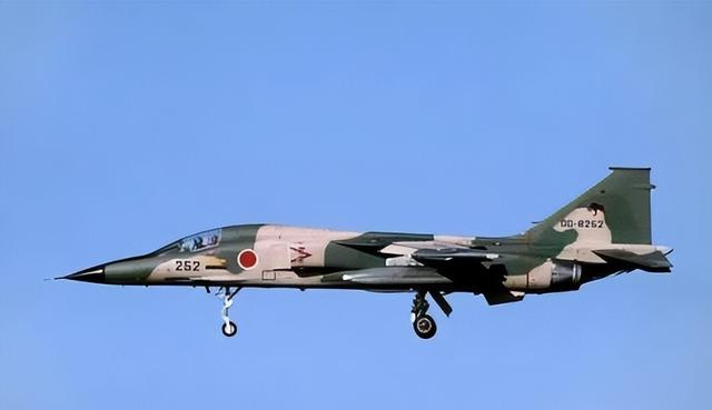 从遥遥领先中国到输得一败涂地，被美国活活整死的日本航空工业