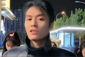 小杨哥演唱会免费门票被2000元叫卖：转卖演唱会门票员工被开除图片