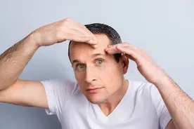 男性衰老不再可怕，了解这些年龄段，让你从容应对！图片
