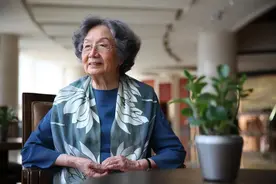 别了，“诗词的女儿”叶嘉莹图片