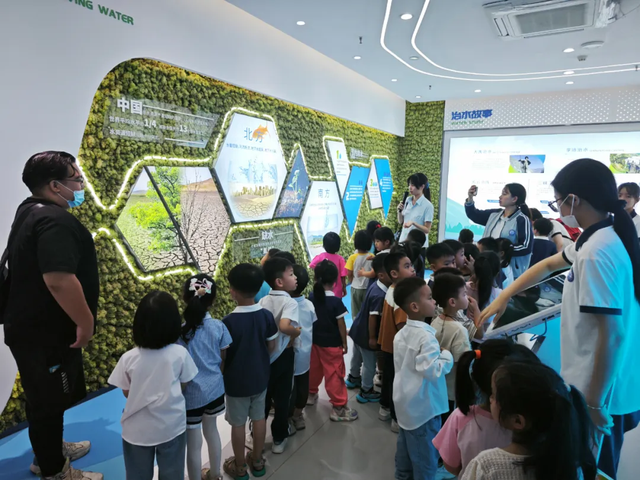 万亿制造托底，文化赋能破局：佛山工业旅游的深层转型密码 | 文旅观察·观点