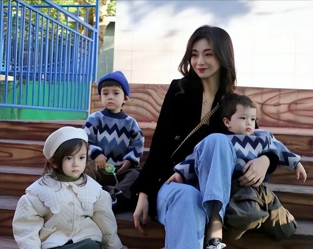 “买英国精子生3娃”的山东女人，7年后现状曝光，一年百万开销