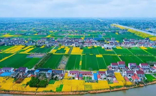 德国和江苏同为8000多万人，德国创造4.66万亿GDP，江苏令人意外
