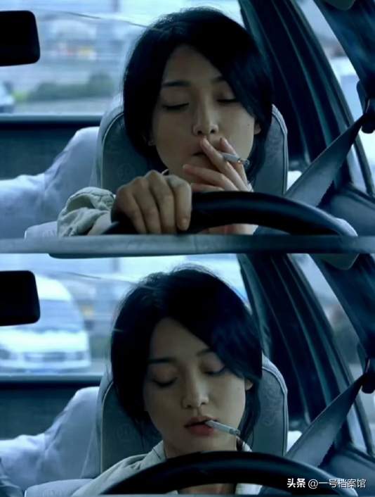 外表是仙女，私下是“老烟鬼”的几位女星，刘亦菲太令人意外了