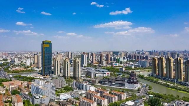 江苏面积最大的地级市，比2个南京还要大，简直是中国的风水宝地
