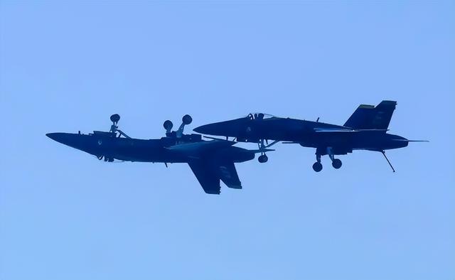 又有小动作了！老美持续对委方施压，普京一通电话或真能改变局势