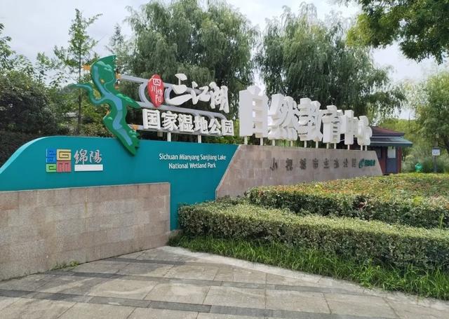 冬日暖阳享受假日时光