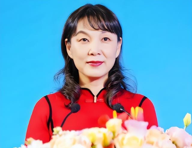 “私生子事件”还不到2天，宗馥莉亲叔叔坐不住了，指责她不厚道