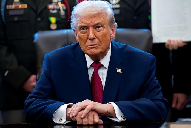 大战在即，特朗普2票险胜，委内瑞拉致电北京，中方回了一句话