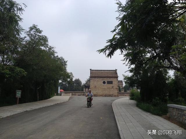 游浚县浮丘山景区