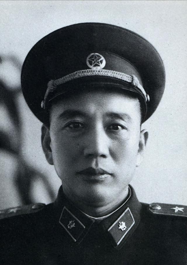 大授衔23：许光达让衔信映照的王震！未授大将之追问与历史反哺