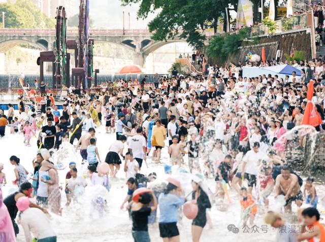 关于宣恩进一步规范暑期旅游市场经营公告