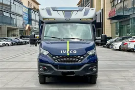 进口依维柯房车，戴德URV房车，T型房车图片