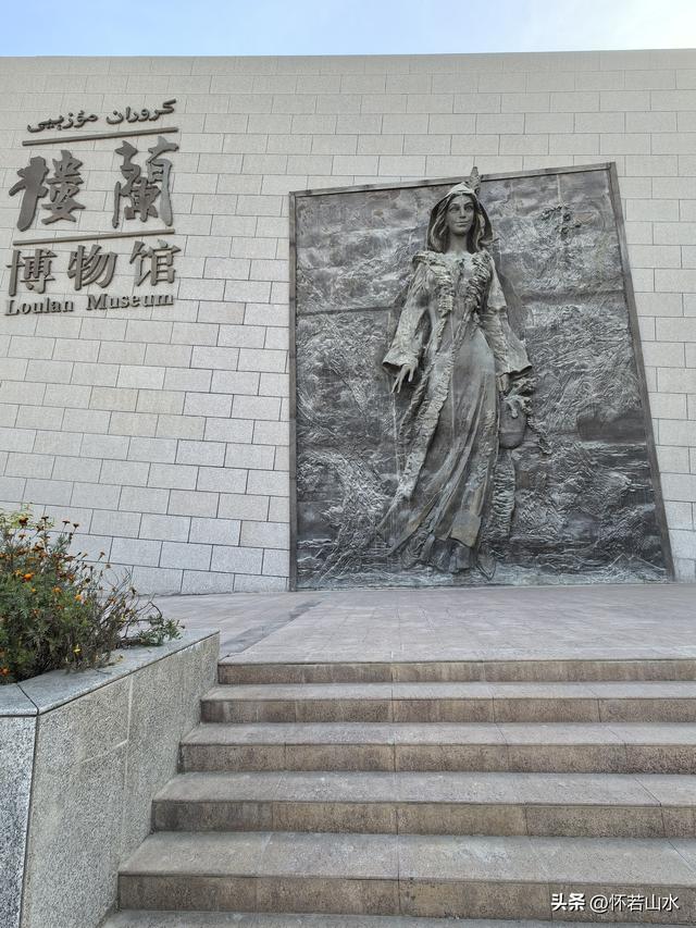 2025环南疆沙漠铁路背包自由行日记(1)——从乌鲁木齐到若羌