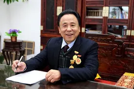 湖南富豪竟有10位情妇，生下11个私生子，最小情妇19岁产子图片