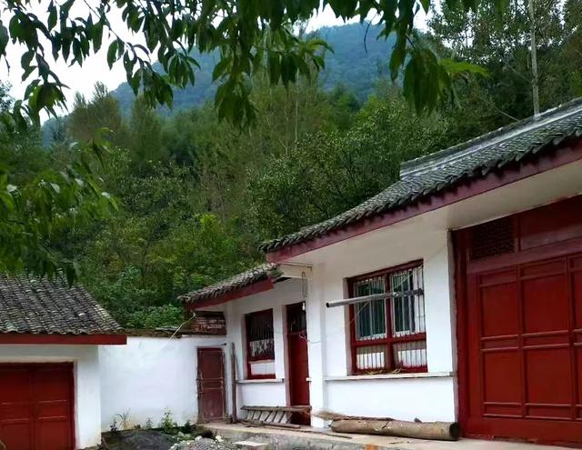 陇上忠魂:成县二郎乡岳家坝 大山深处的忠魂风骨