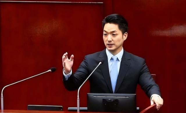 “第二个洪秀柱”浮出水面？郑丽文参选国民党主席，如她当选，两岸统一时刻就要到了？