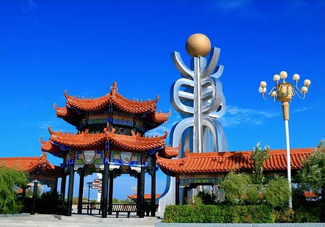 中国有个“奇葩”小镇，下午3点天黑就睡觉，镇上曾仅有1个男人