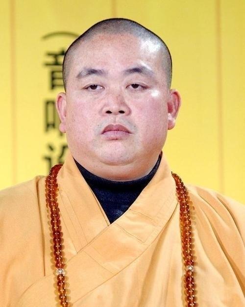 释永信情妇曝光？正脸照流出，儿子被说长得像方丈，本人亲自回应