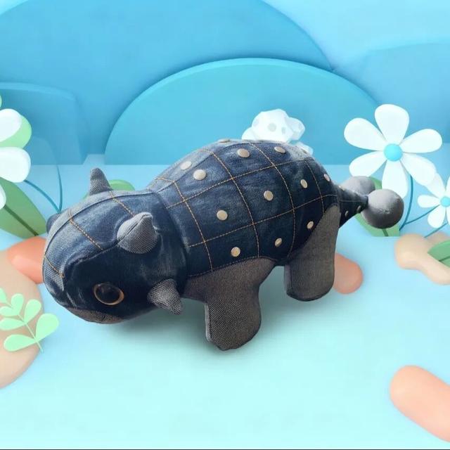 龙城有礼｜“恐龙家族公仔潮玩”荣获2025中国特色旅游商品大赛银奖