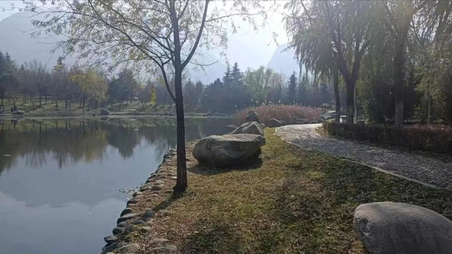 武可峰：日湖冬景