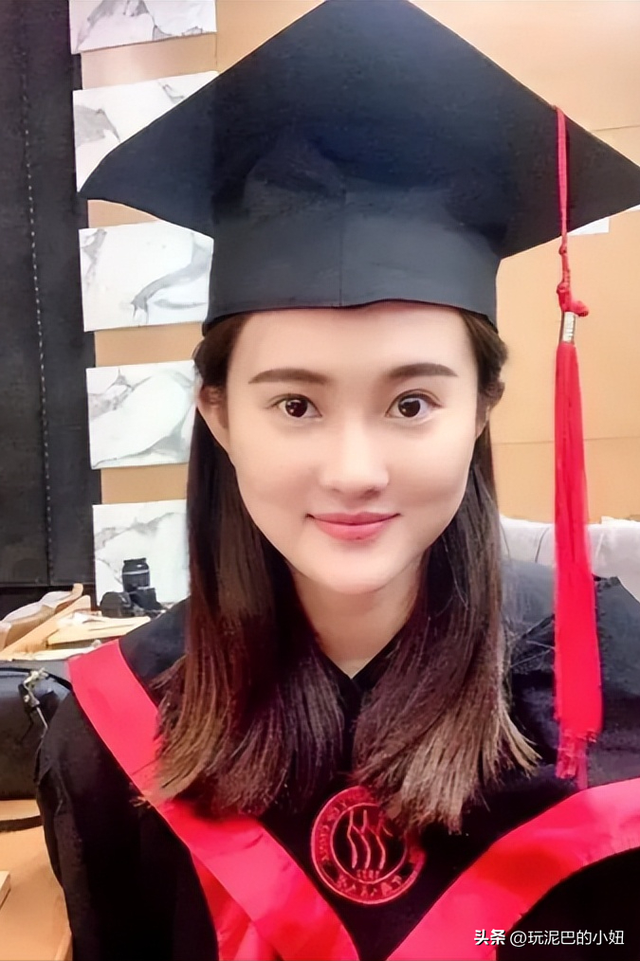 关系藏不住了！奥运冠军陈若琳放着霍启山不选 	，原来她喜欢这样的