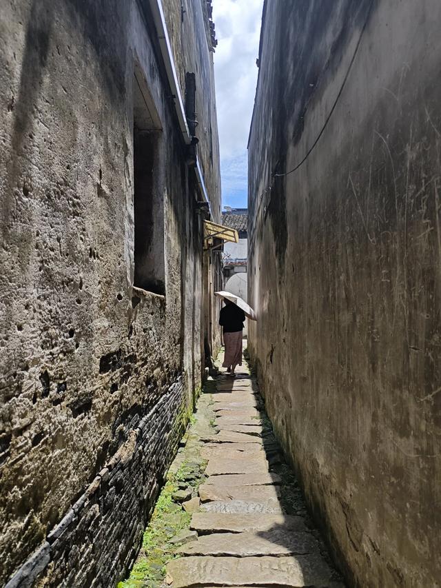 “富土”中的同里