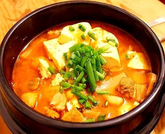 零度以下，别硬扛！这 3 锅端上桌，从头暖到脚，连被子都省