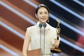 资本大鳄王冉：51岁娶比自己小17岁的童瑶，余生要为娇妻遮风挡雨图片
