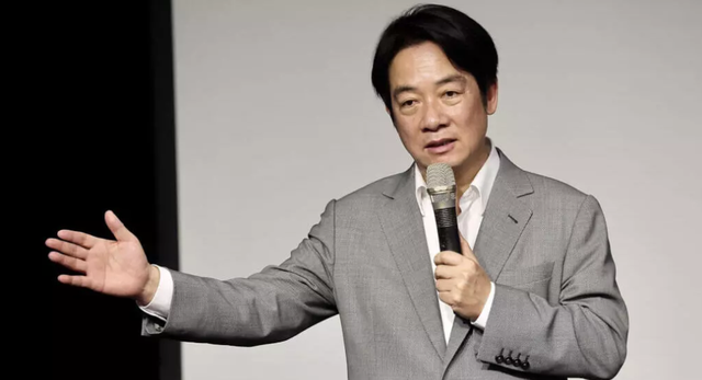 柯文哲重回政坛，赖清德被逼到死角，特朗普发言内涵，大陆很清醒