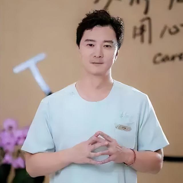 警惕！超8成人确诊已到晚期！！！医生紧急提醒：40岁后这项检查必须提上日程→
