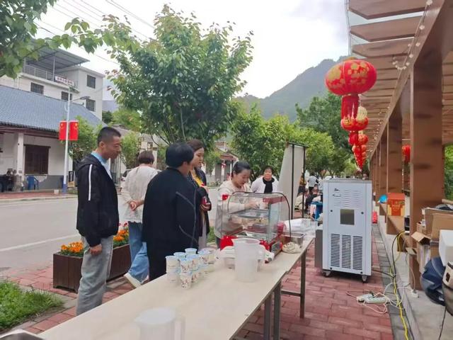 立夏初启 恰逢归期 云屏山水不负相逢