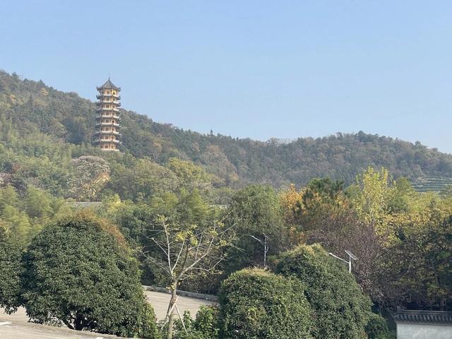 骑游江宁方山祖堂山：一坊一庙一观一寺
