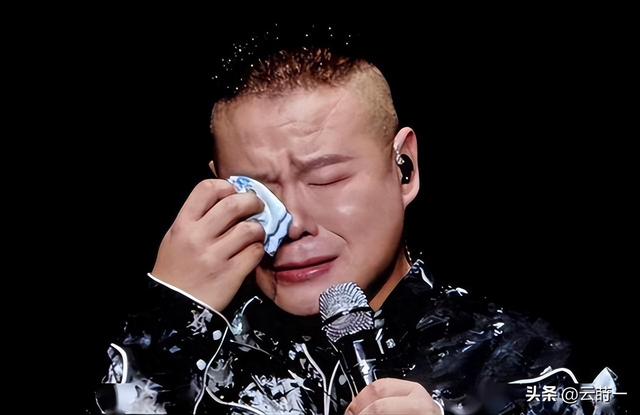 扬言不上春晚一周后	，央媒“点名”岳云鹏，郭德纲的话有人信了