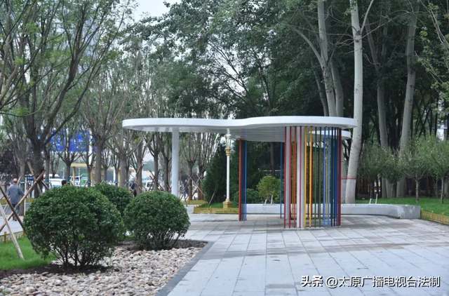 太原城管：迎泽大街（西段）图集掠影·巧琢小游园