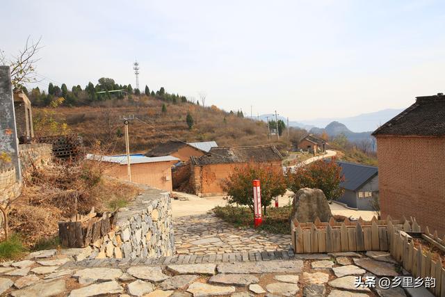在太行山深处，村民成了候鸟，300口人的村庄只剩下10余位老人