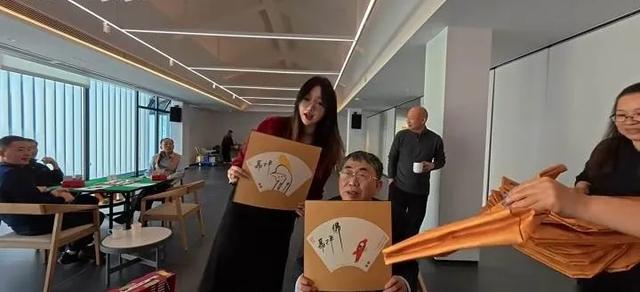 女儿聂云菲凌晨发文悼念聂卫平：为何上天这样无情 人生如此无常