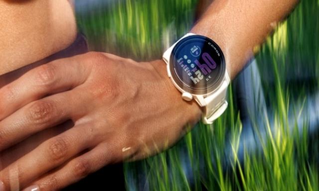 如何选择第一块专业跑步手表？2025专业人士都在用的3个技巧分享