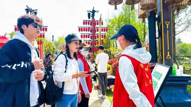 212.93万人次！入列十大热门城市！