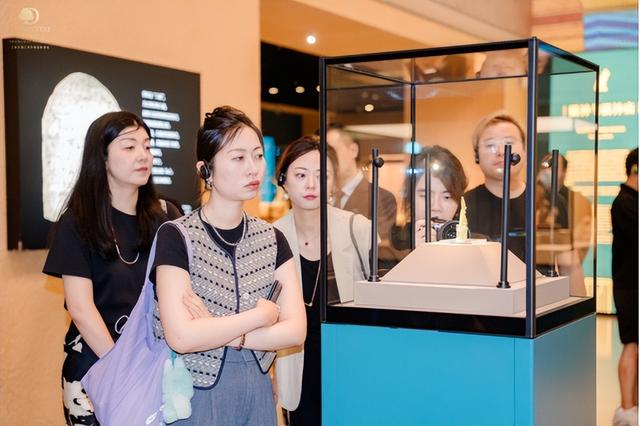 上海东锦江希尔顿逸林酒店联袂上博埃及展，打造沉浸文旅新体验