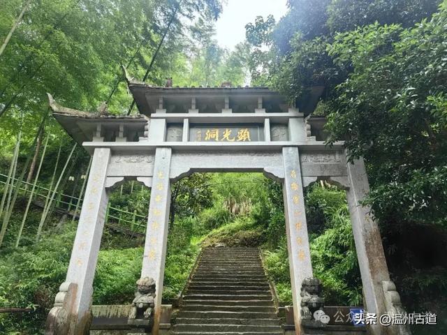 藏在浙南九寨沟里的红色秘境!可亲子徒步,在清溪飞瀑里寻凉意!