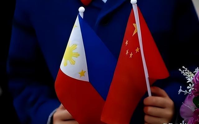 菲律宾风雨欲来，杜特尔特之孙在中国5天	，家族亲华传统不能丢