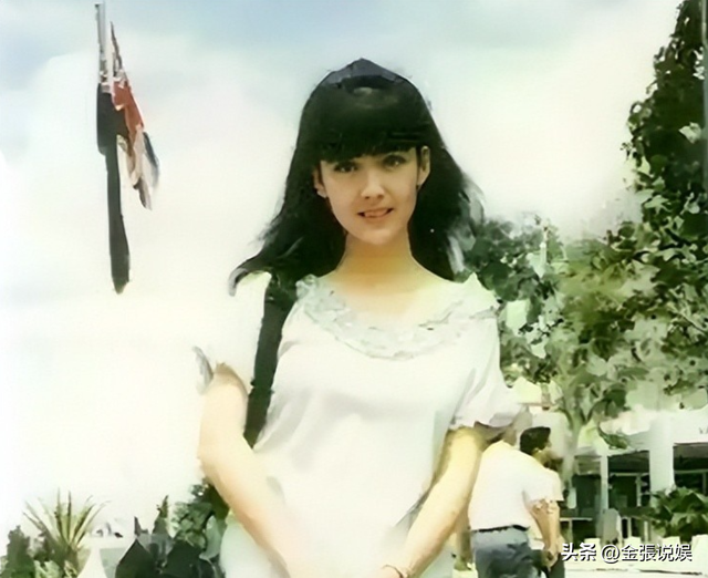 被戴8次绿帽子，3次被捉奸在床，这就是我们"玉女"守卫的爱情？