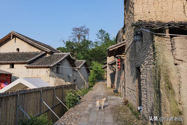 走遍福建古村落，霍童古镇一座因“石头”闻名的古村，名字都带石