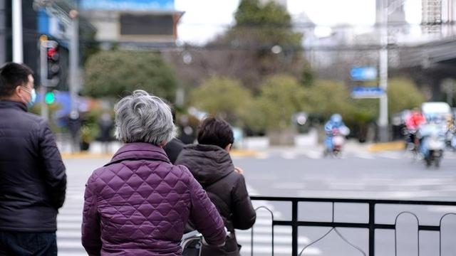 江苏企退2026过渡养老金补发传来喜讯，补发金额可查，补了多少？