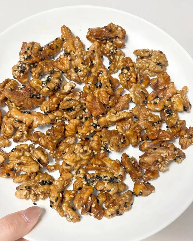 对睡眠友好3种食物，换着吃，入睡快，睡得沉！一觉睡到大天亮！